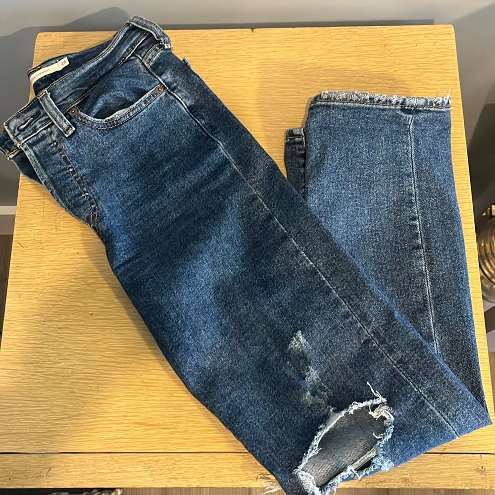 Levi Wedgie Straight Jean